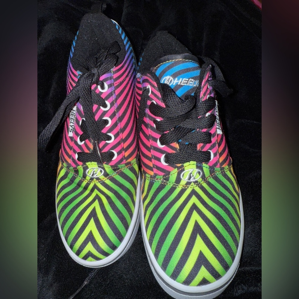 Heelys Pro 20 Rainbow Tides Skate Shoe - Kids'
